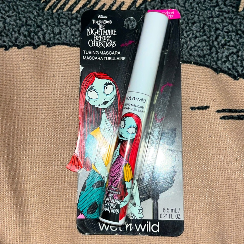✨🆕BNIP!Wet N Wild X Disney Nightmare Before Christmas Doll Eyes Mascara!